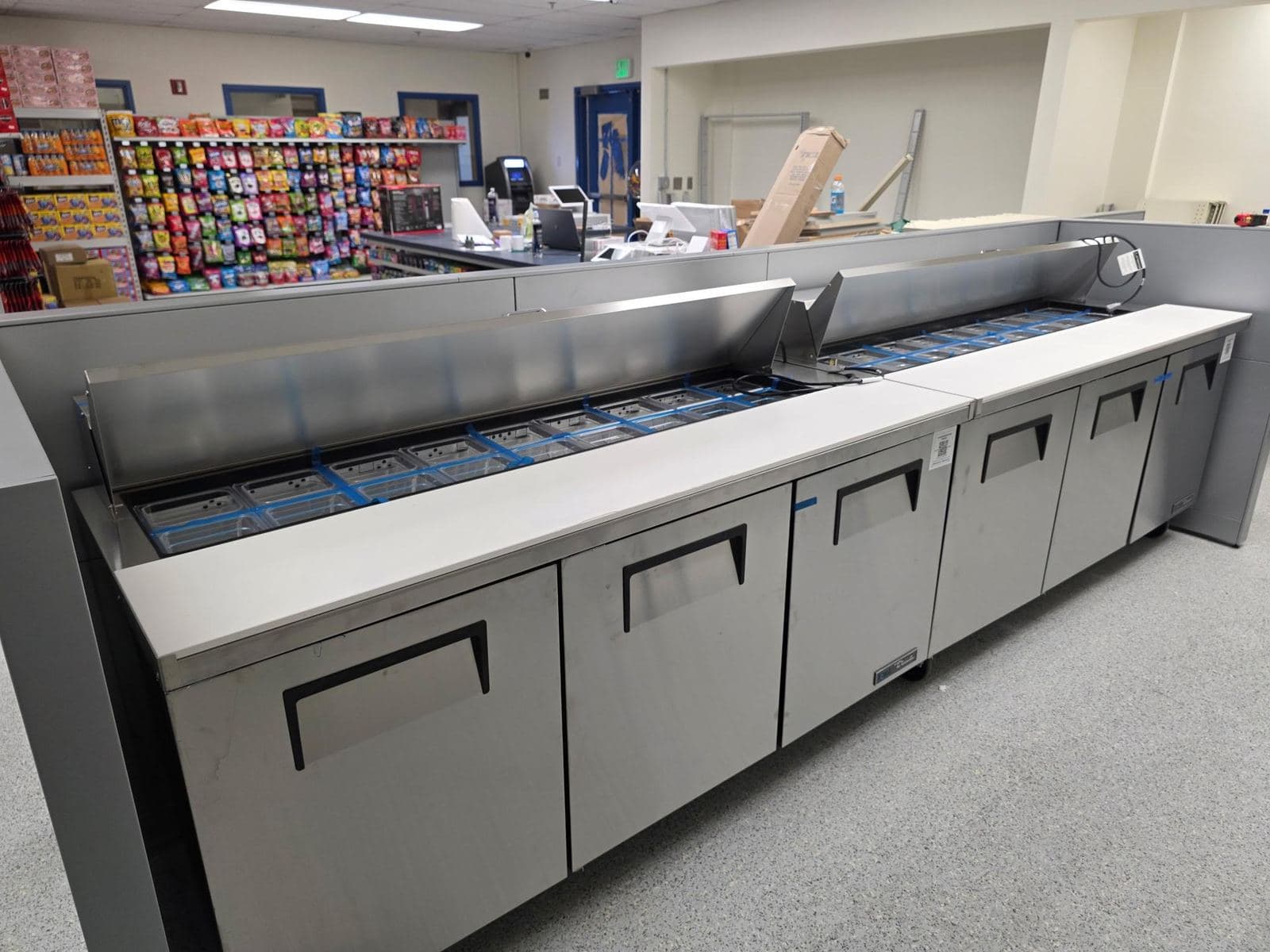 Deli prep station